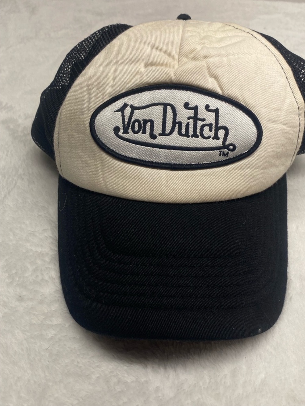 Vintage Y2K Von Dutch Trucker Hat Black &white